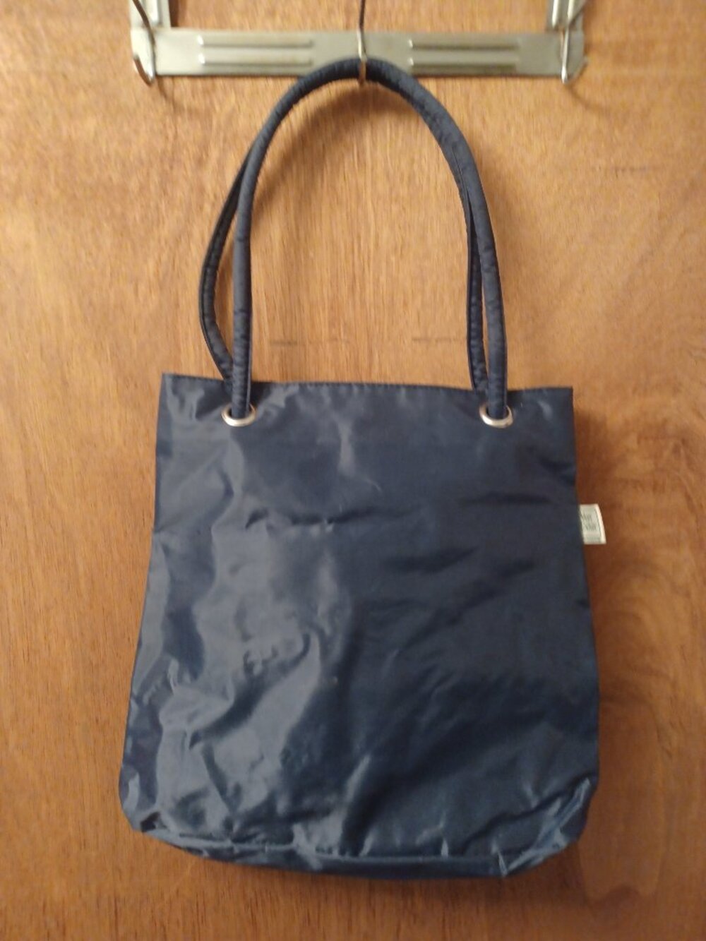 Yves Roche Hand Bag - Picture 7 of 10